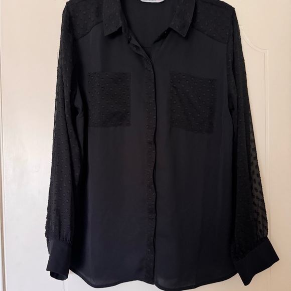 Isaac Mizrahi black blouse with sheer sleeves - Picture 4 of 6